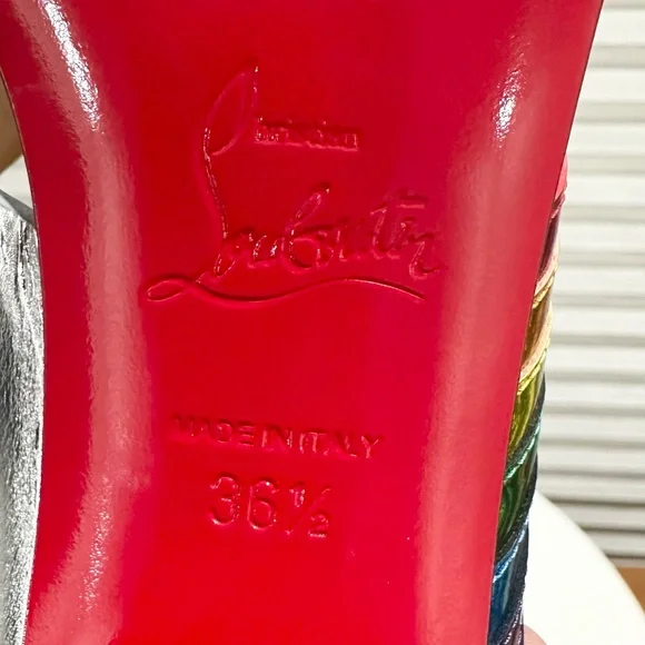 🌺CHRISTIAN LOUBOUTIN🌺 Arkenmule Silver Rainbow Mule Sandal Size: 36.5 - Picture 14 of 15